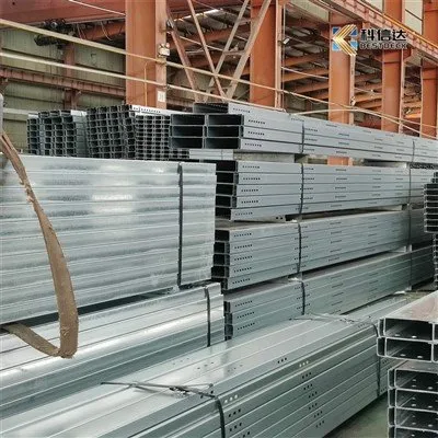 Cienkie płatwie C na pokładzie